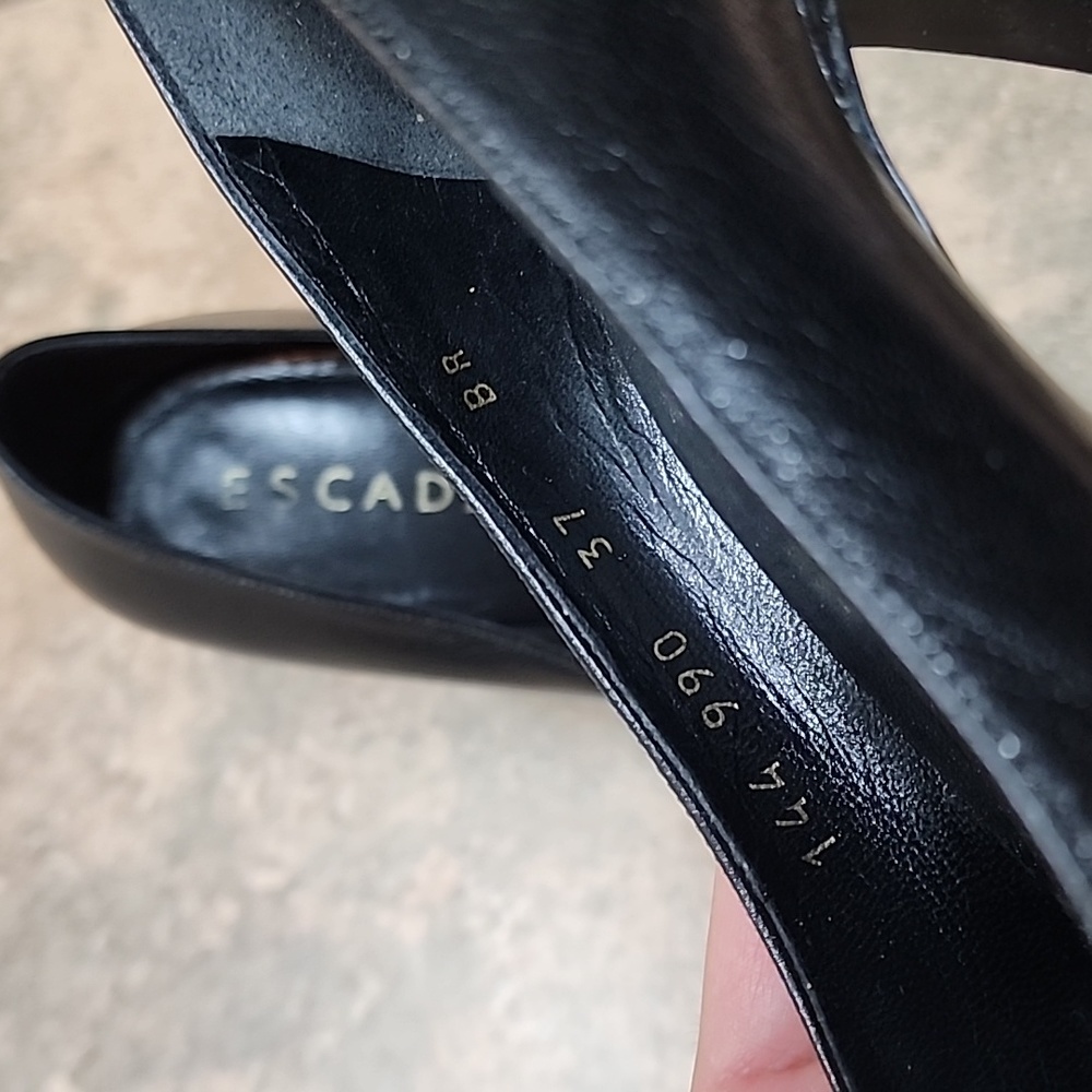 ESCADA point toe pumps - Picture 10 of 11